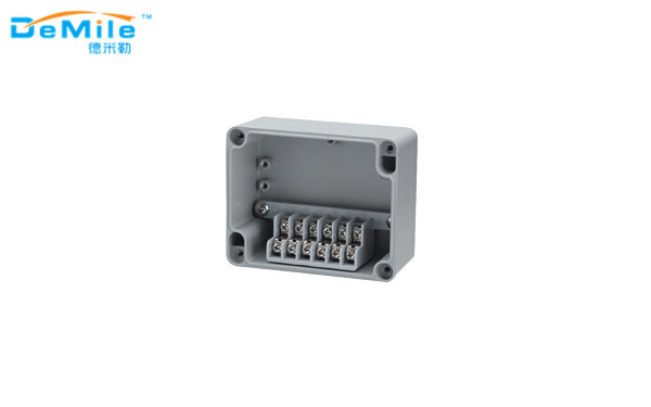 铸铝防水接线盒_6P接线端子盒
